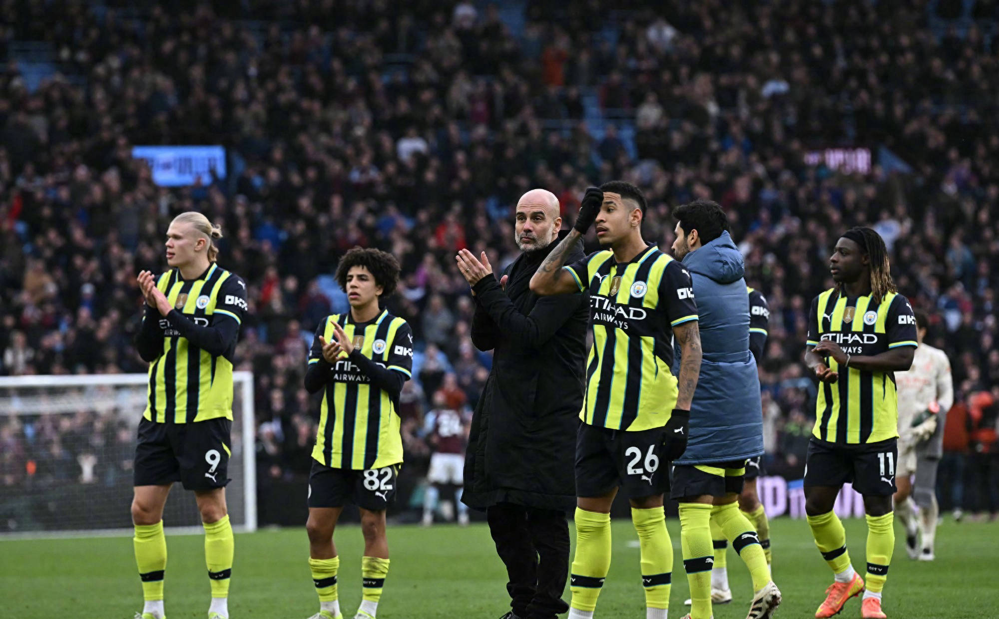 爱游戏娱乐-曼城遭遇意外失利，瓜迪奥拉急需调整