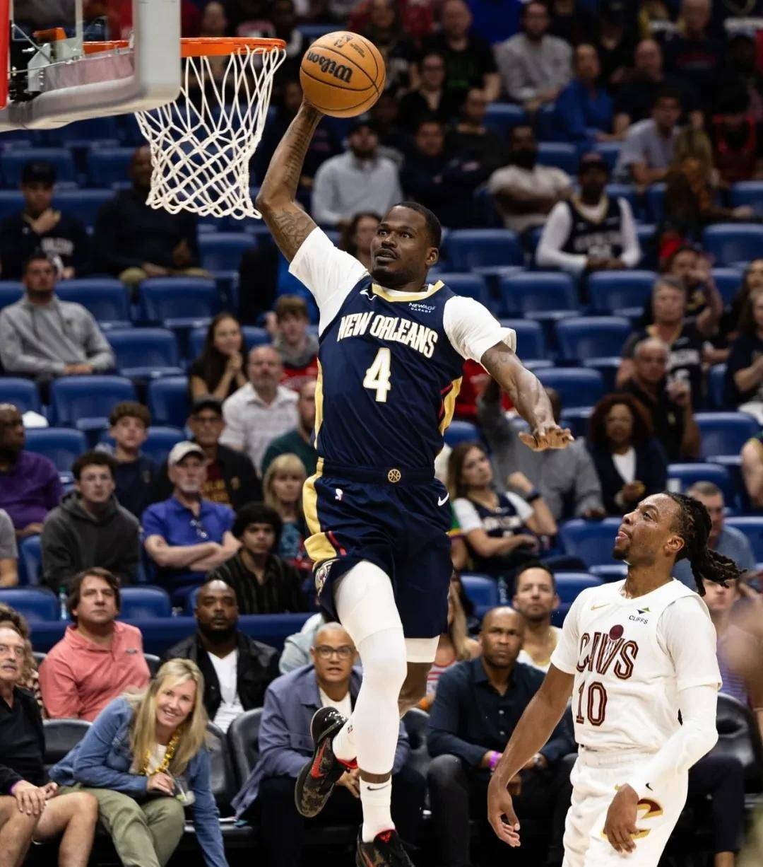 关于鹈鹕队遭遇裁员！球队整体调整！的信息