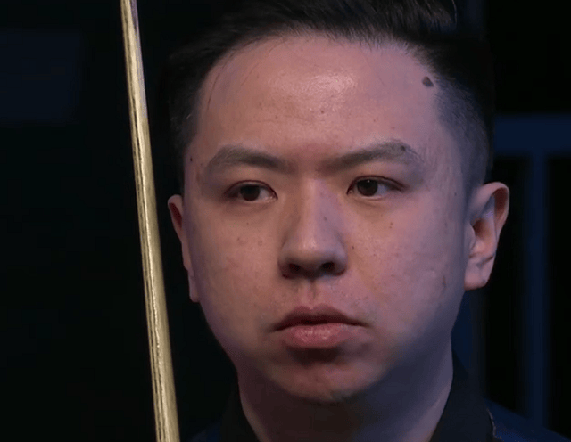 爱游戏官网-青岛黄海队员状态火热，精神抖擞