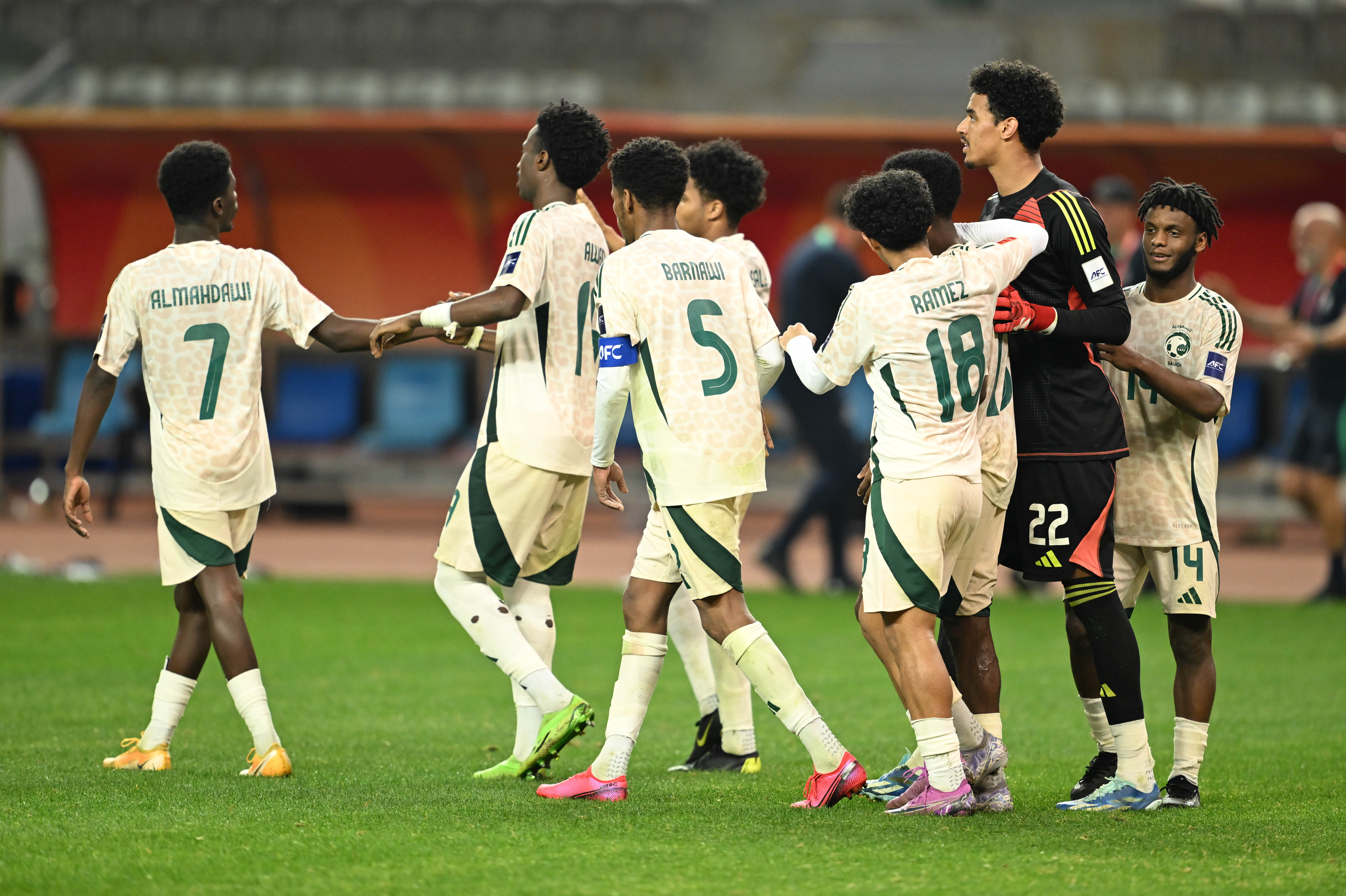 小组赛收官，澳大利亚队成功晋级