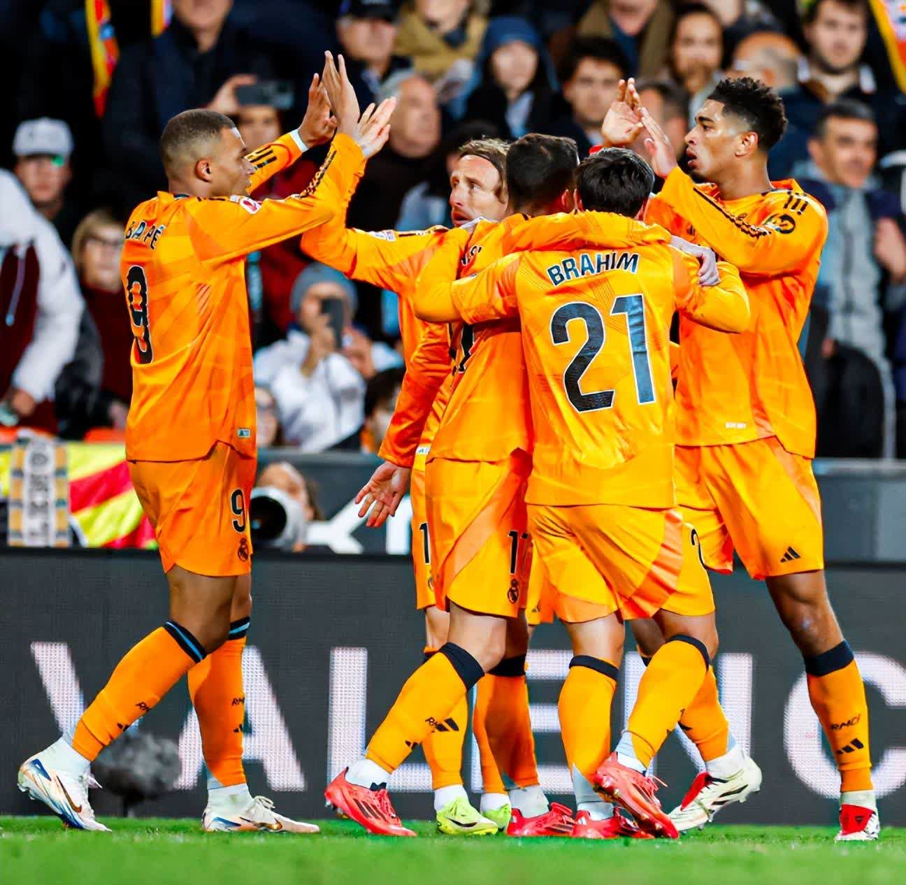 爱游戏官网-德国国家队命运坎坷，小组赛提前出局