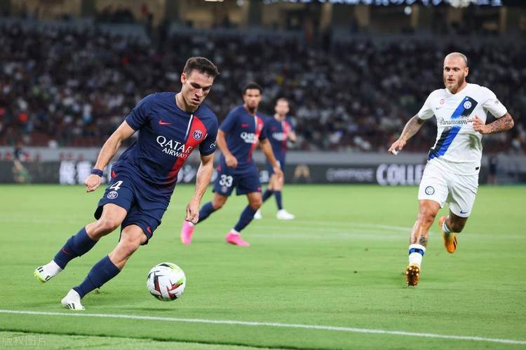 爱游戏官网-巴黎圣日耳曼提前锁定冠军，赛季绝佳表现的简单介绍