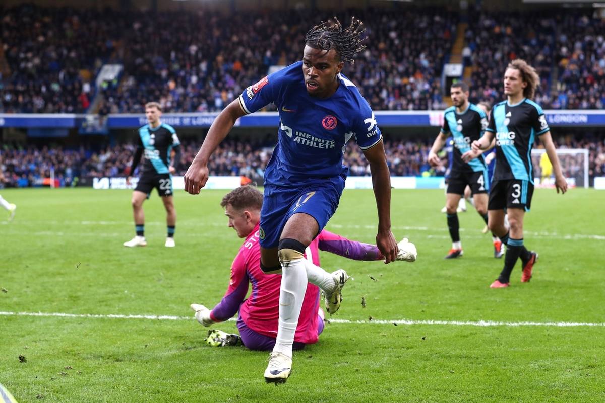 爱游戏体育-包含莱斯特城主场逼平切尔西，表现出色的词条