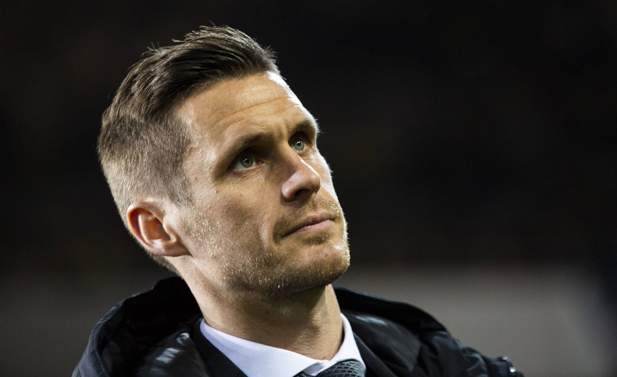 沙尔克队长发表赛后感言,表达对队友信任 沙尔克队长发表赛后感言,表达对队友信任