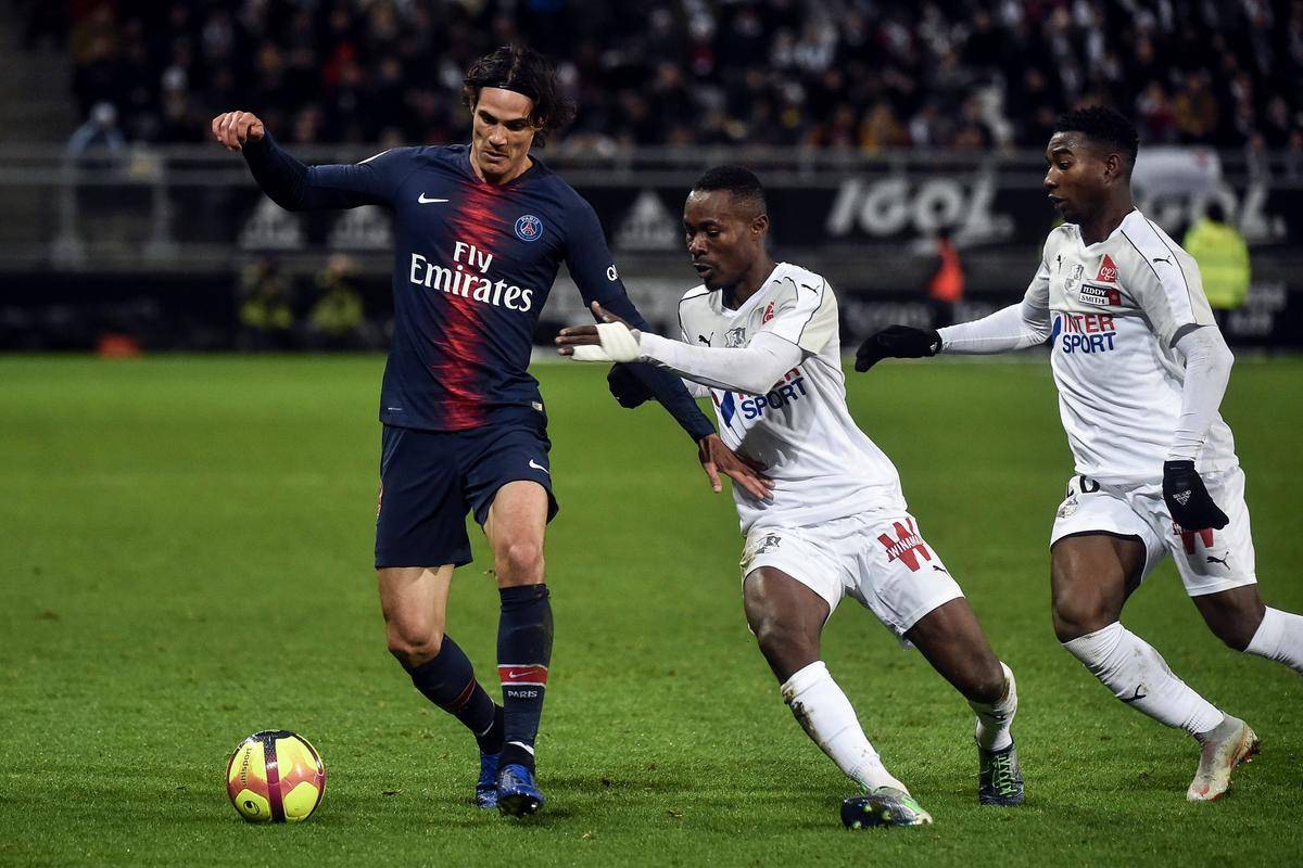 爱游戏-关于亚眠主场击败阿尔贝塞索，稳步前行的信息