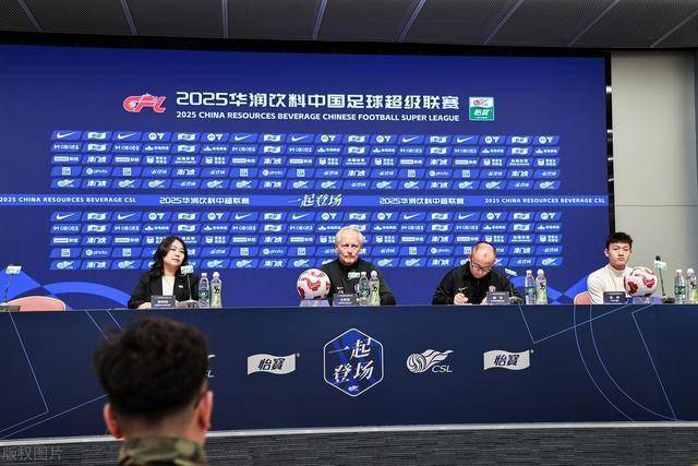 爱游戏APP-大牌球队备战未来重要争霸赛