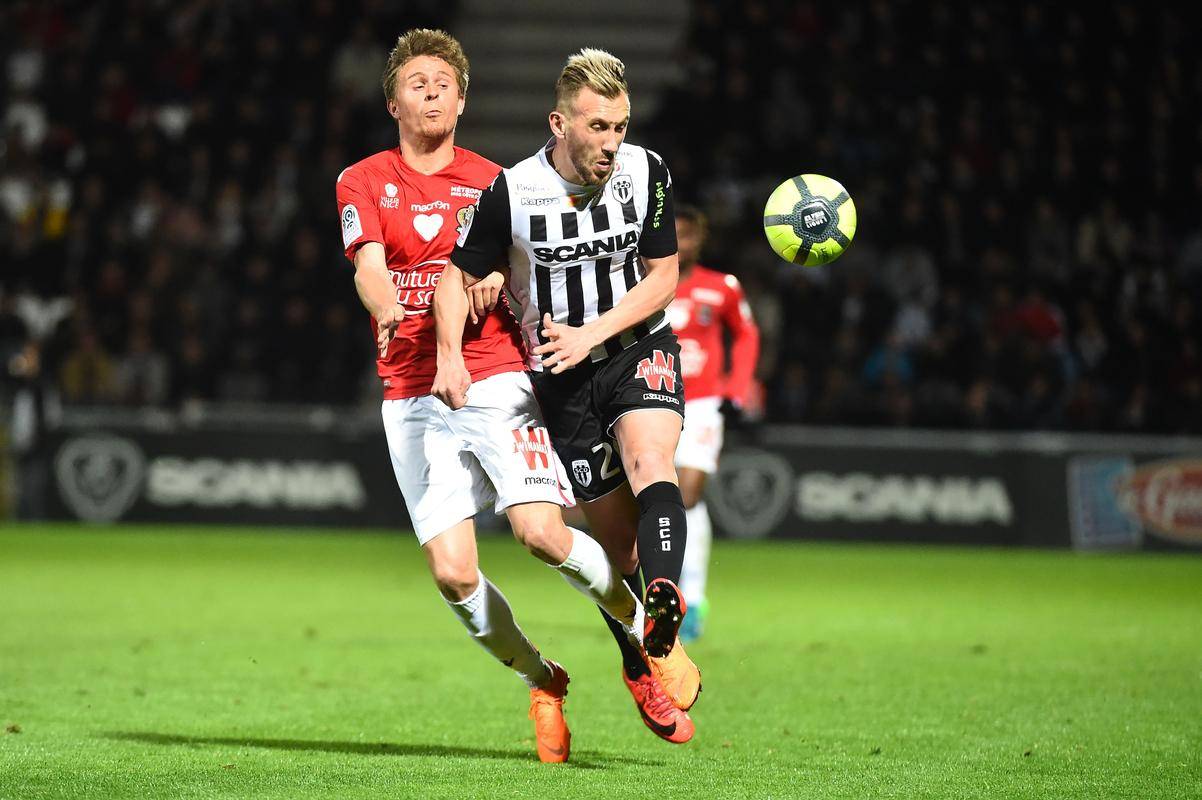 尼斯客场战胜对手，法甲榜位置保持稳定的简单介绍