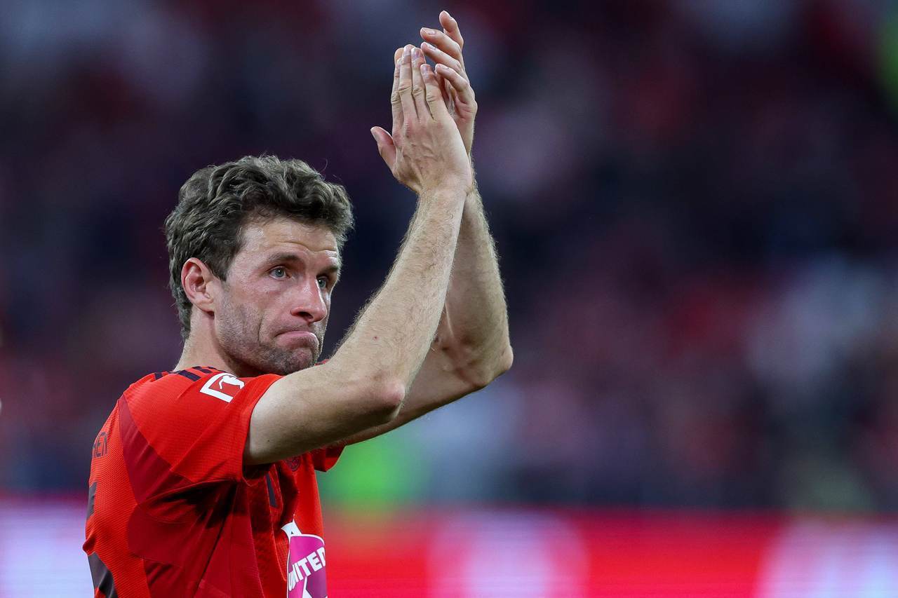 爱游戏APP-包含效力拜仁慕尼黑多年的斯莱布赛后感情动容的词条