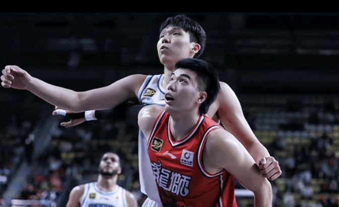 青岛队客场逆袭，晋级大赛决赛