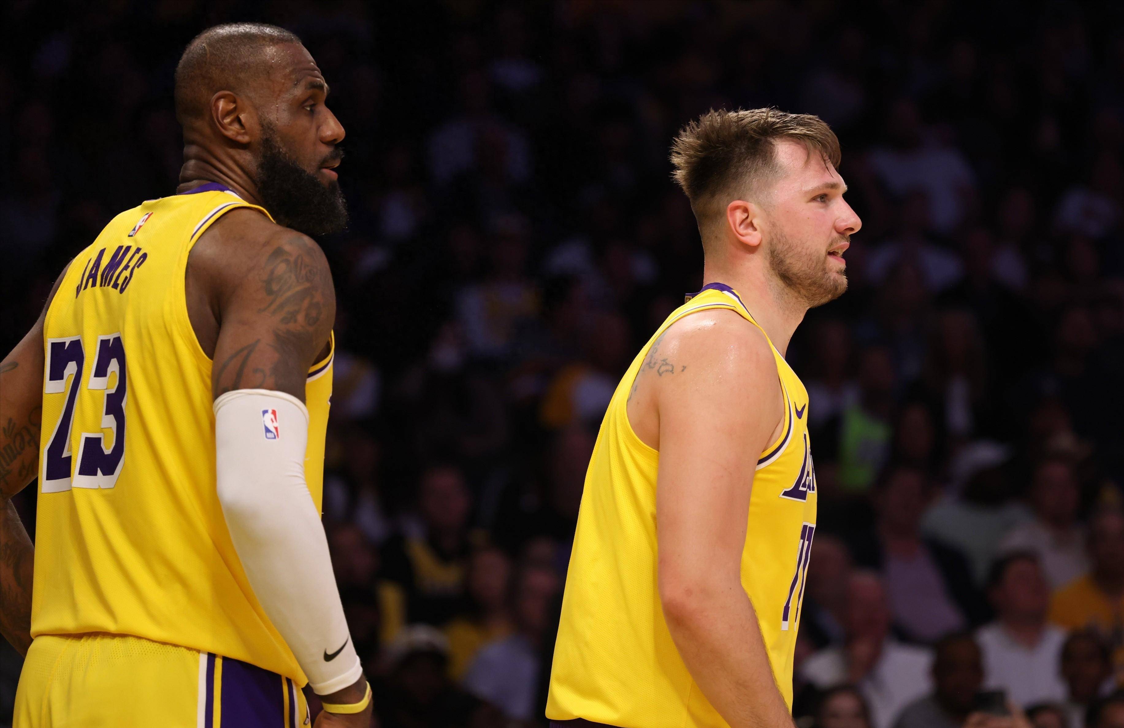 公牛击败勇士，扭转连败势头