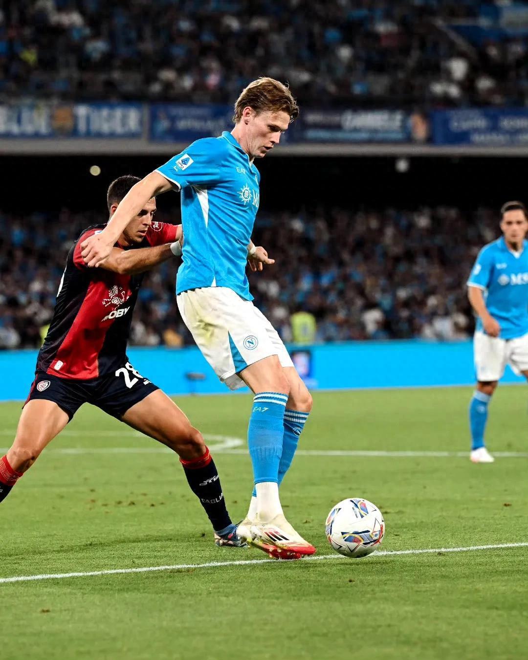 那不勒斯队长受伤，球队整体实力受损的简单介绍