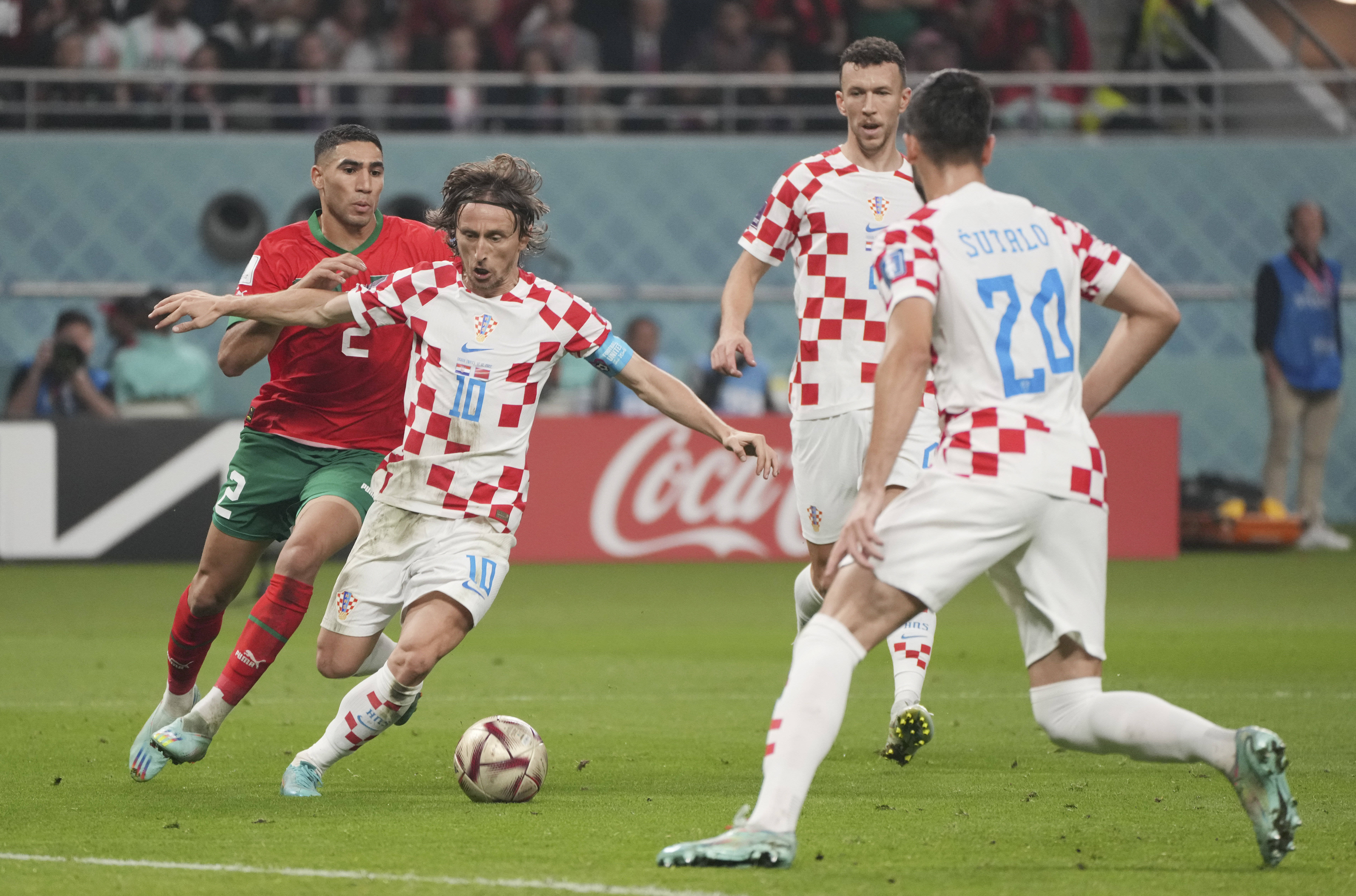 爱游戏官网-捷克队在欧预赛中折戟克罗地亚