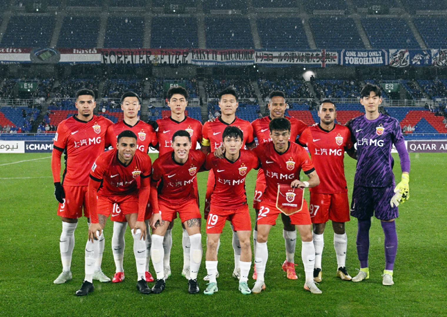 爱游戏体育-亚冠排名领先队伍碰撞，谁能胜出成疑