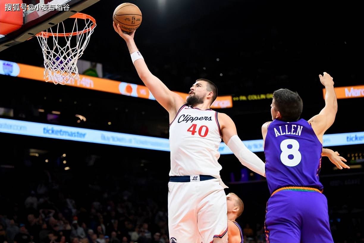 关于快船闯入前四，复兴封锁内线挑战的信息