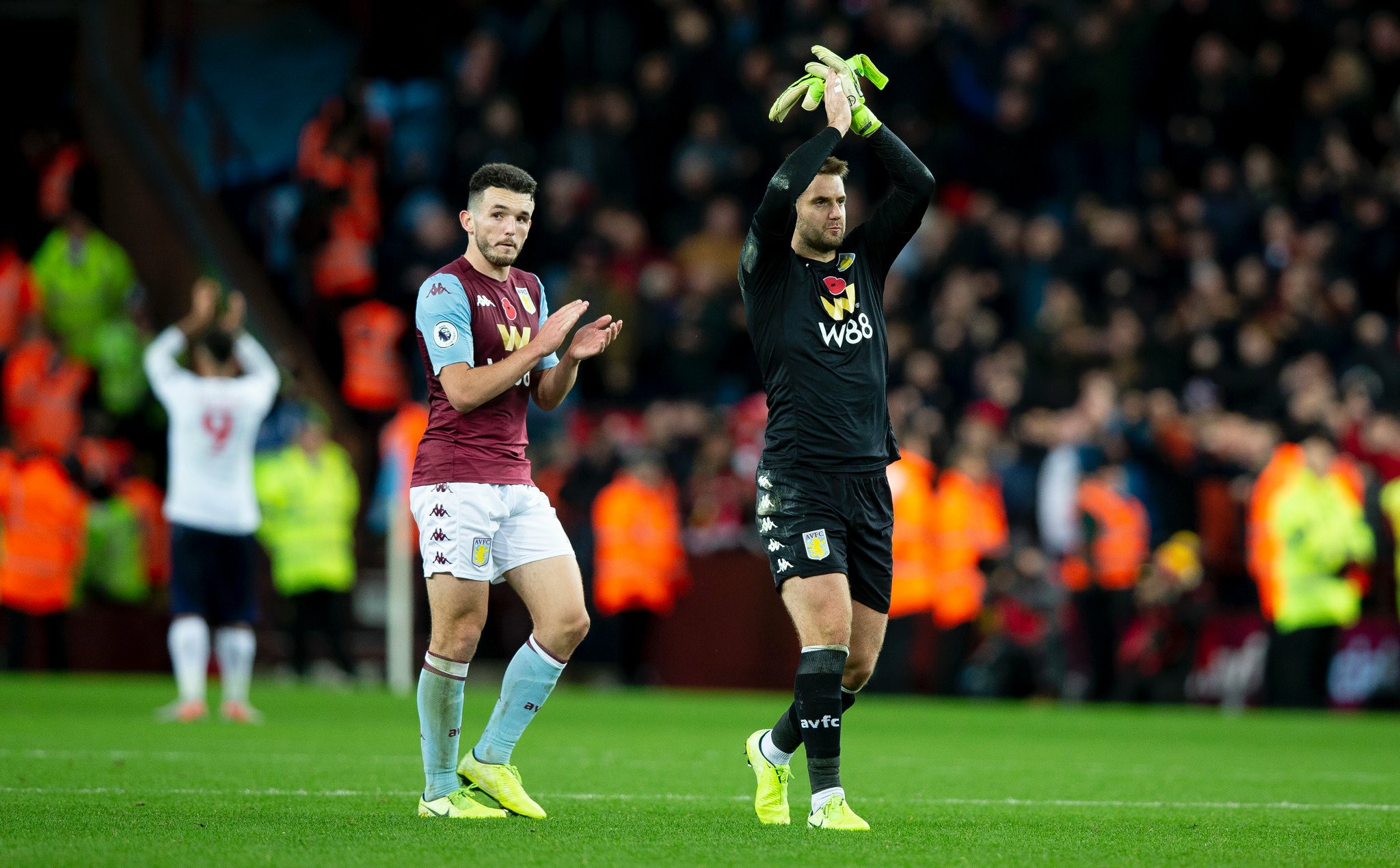 阿尔梅里亚客场不敌，降级前景黯淡