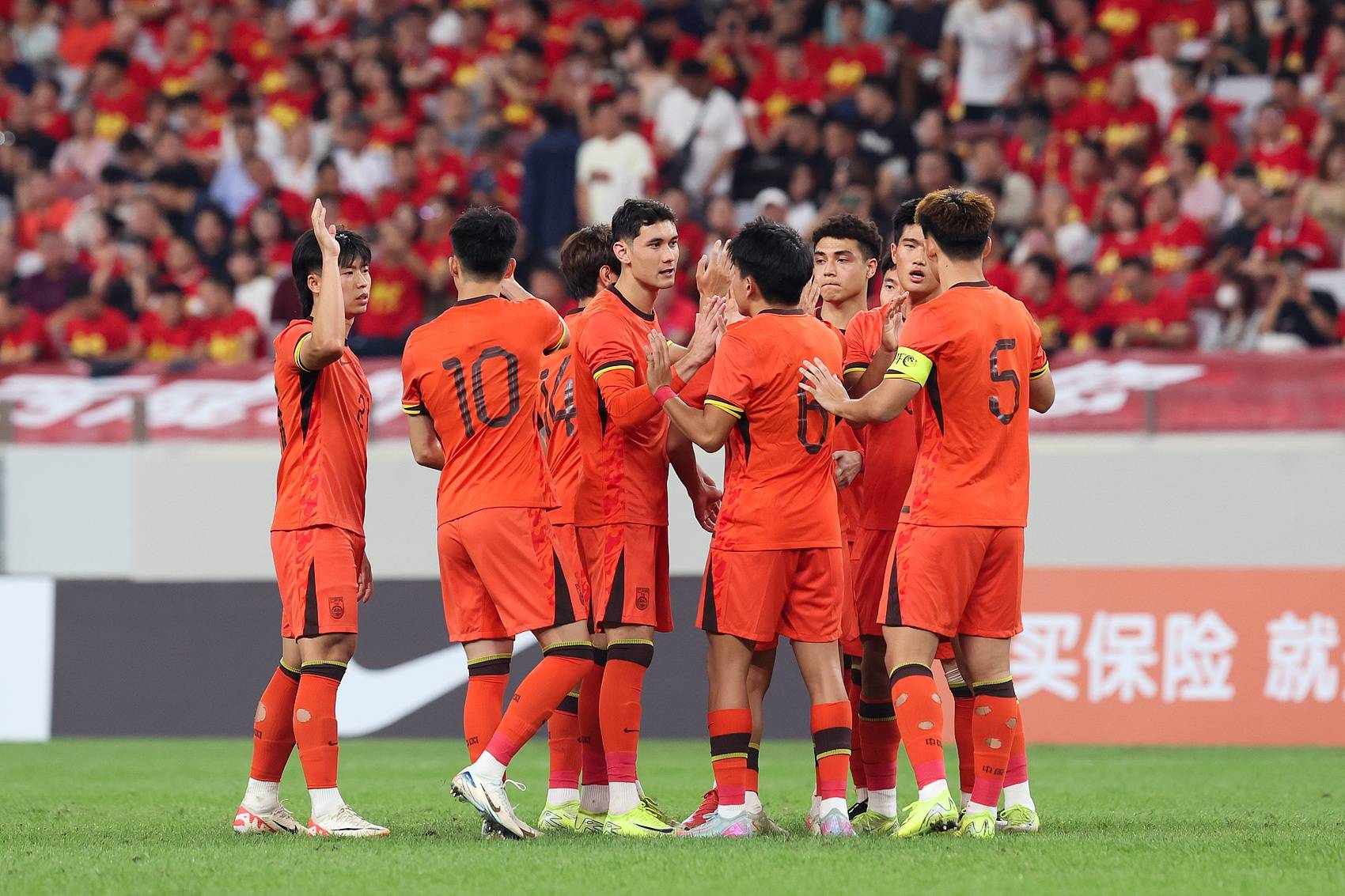 国家队在洲际锦标赛中晋级下一轮 国家队在洲际锦标赛中晋级下一轮